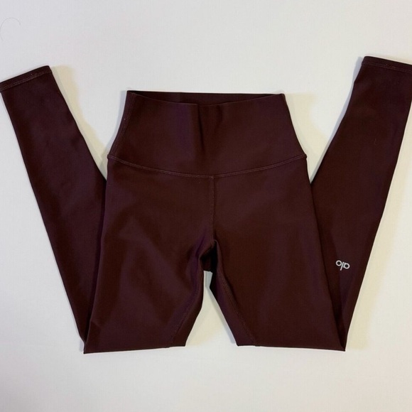 ALO High-Waist Airlift Legging - Picture 8 of 9